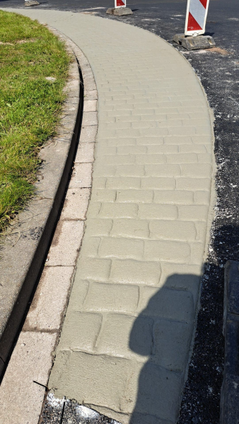 Kerbstones 4
